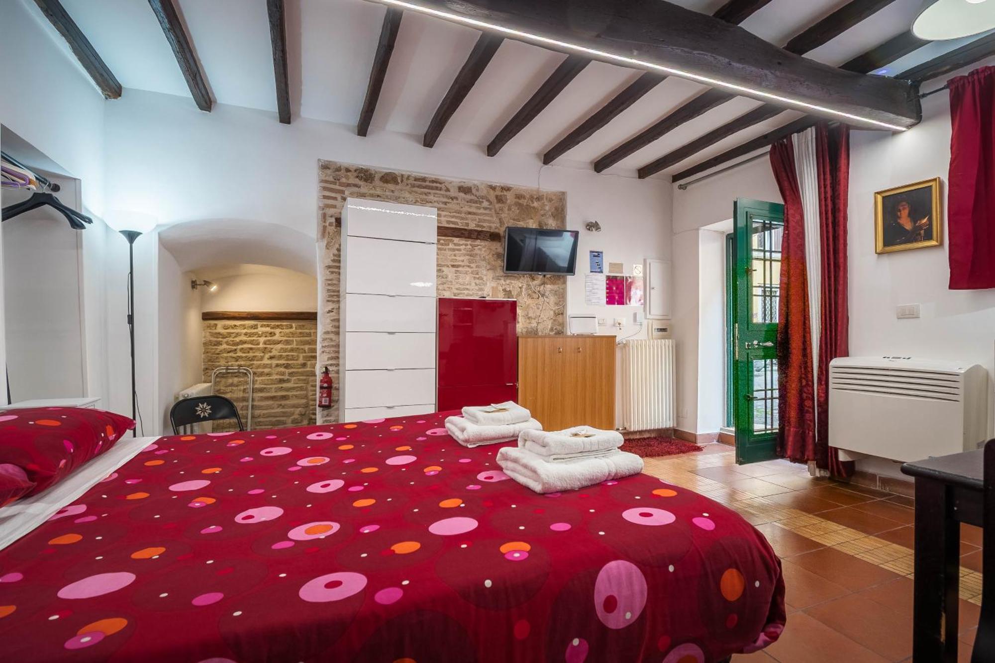 Gaia Apartment Rom